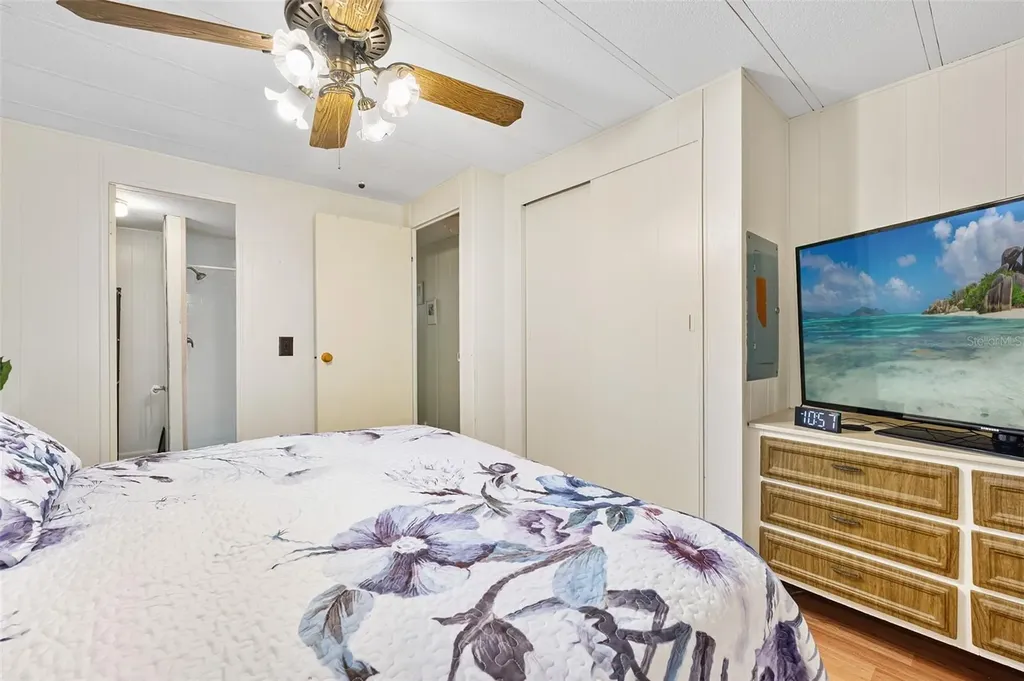 24847 Drive No 1 Astor FL 32102