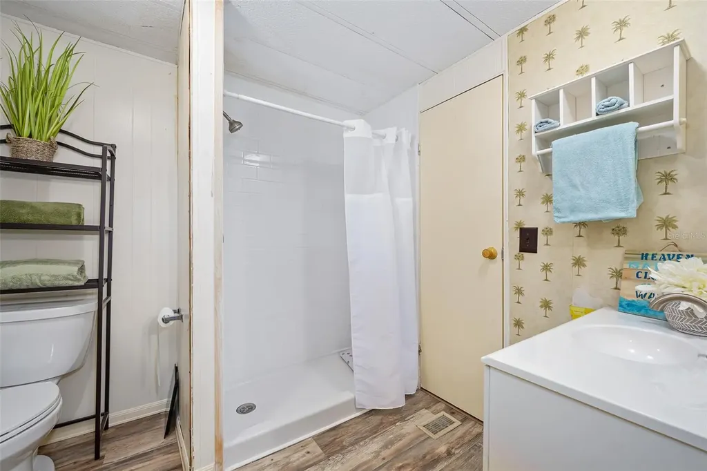 24847 Drive No 1 Astor FL 32102