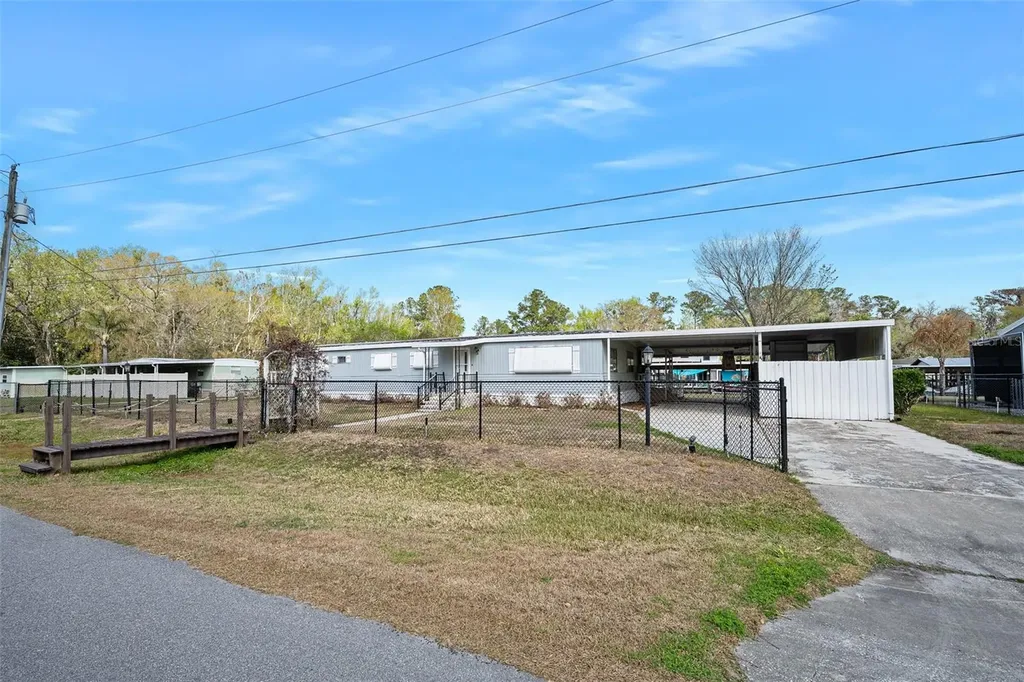 24847 Drive No 1 Astor FL 32102