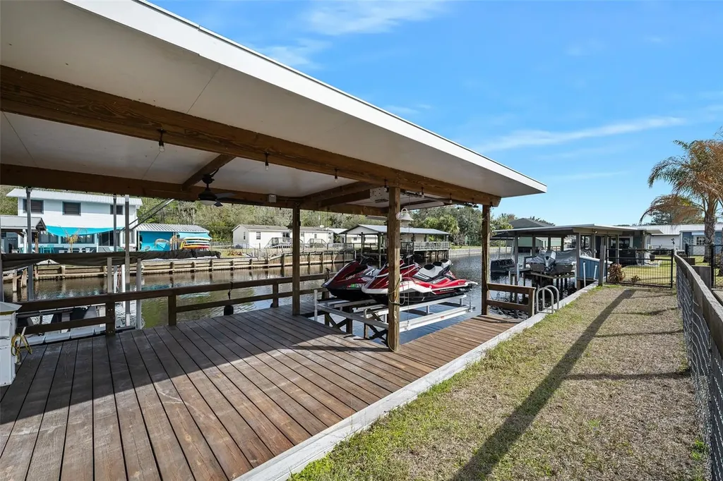 24847 Drive No 1 Astor FL 32102