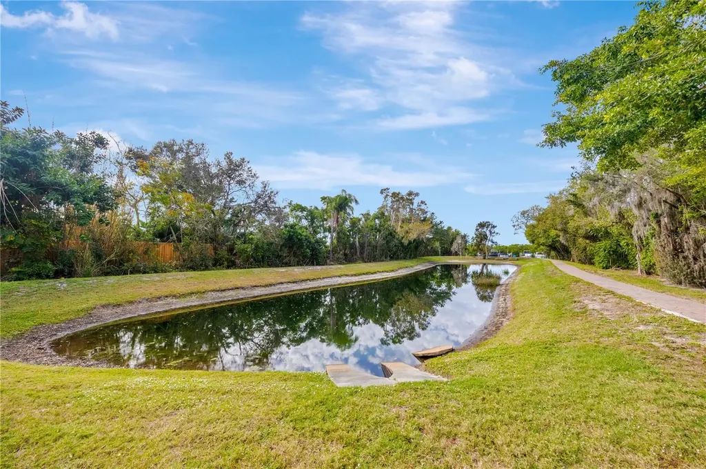 1680 Assisi Drive Sarasota FL 34231