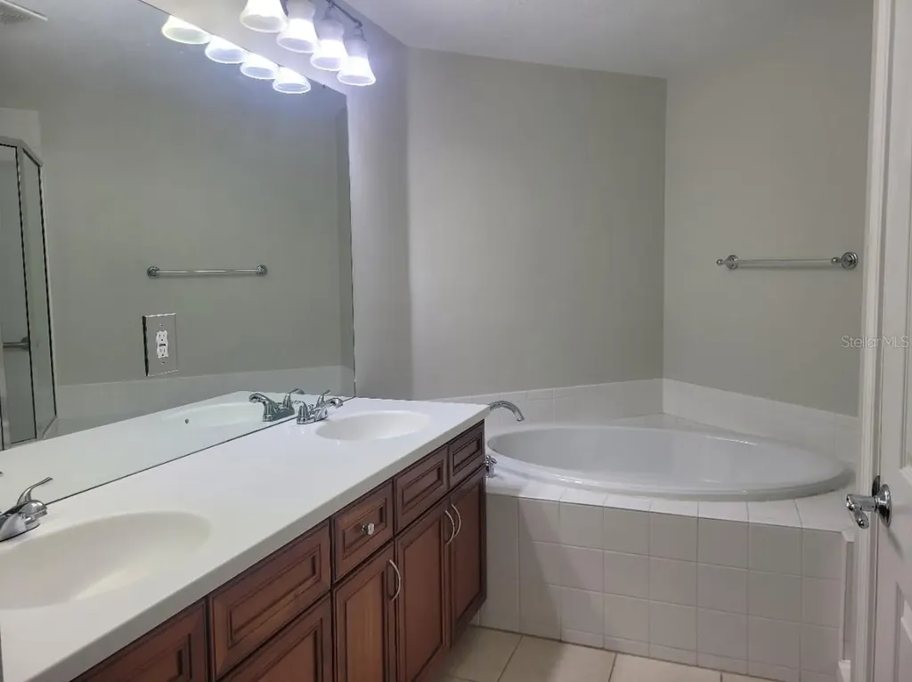 820 Lantern Way Clearwater FL 33765