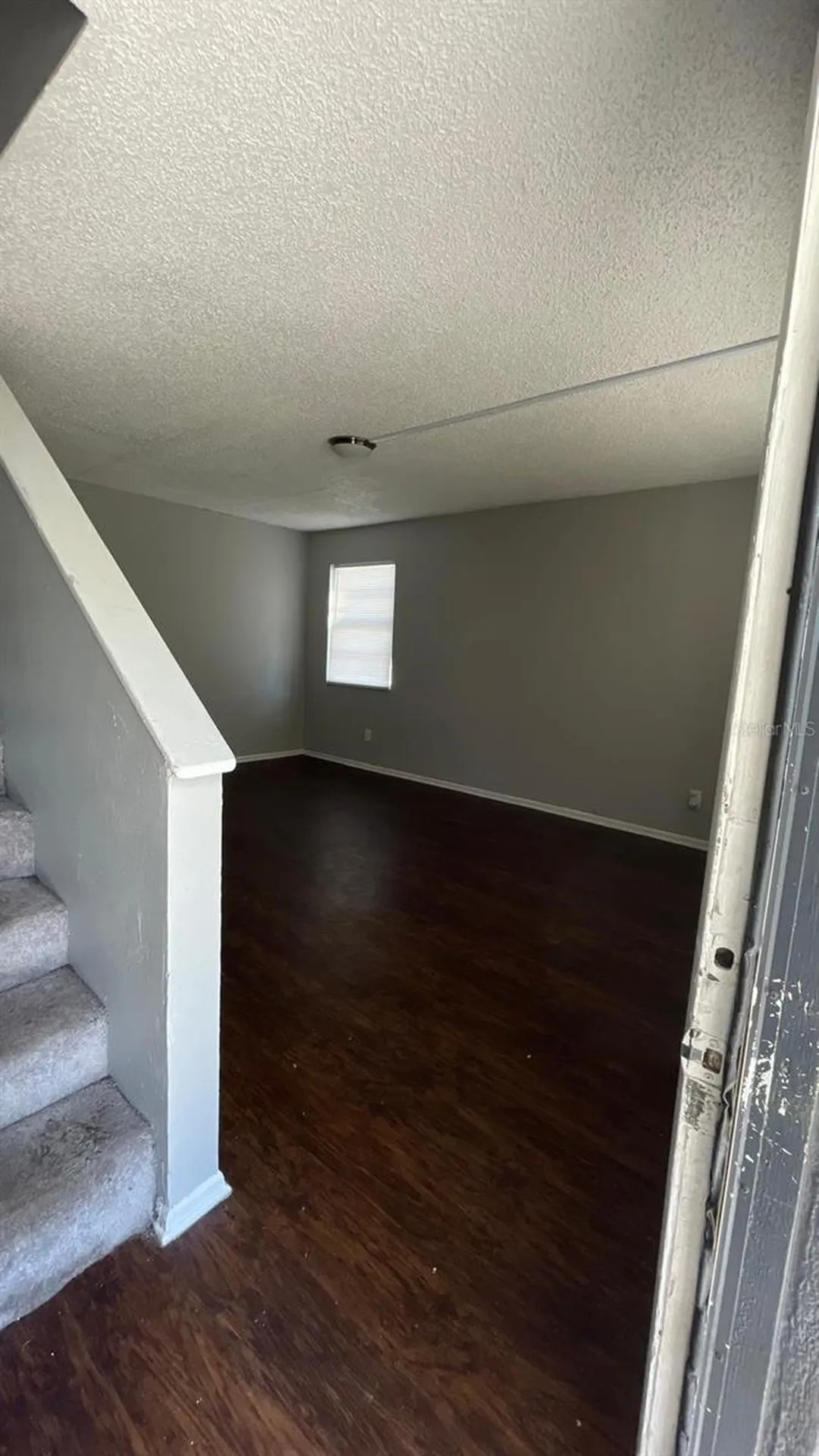 1503 E Humphrey Tampa FL 33604