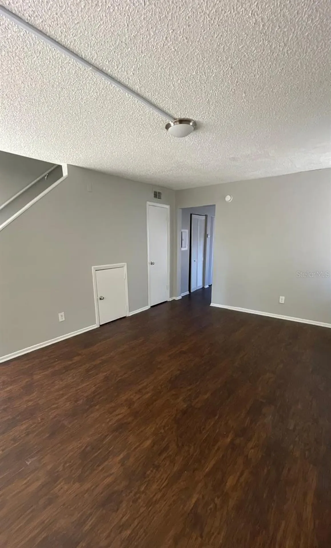 1503 E Humphrey Tampa FL 33604