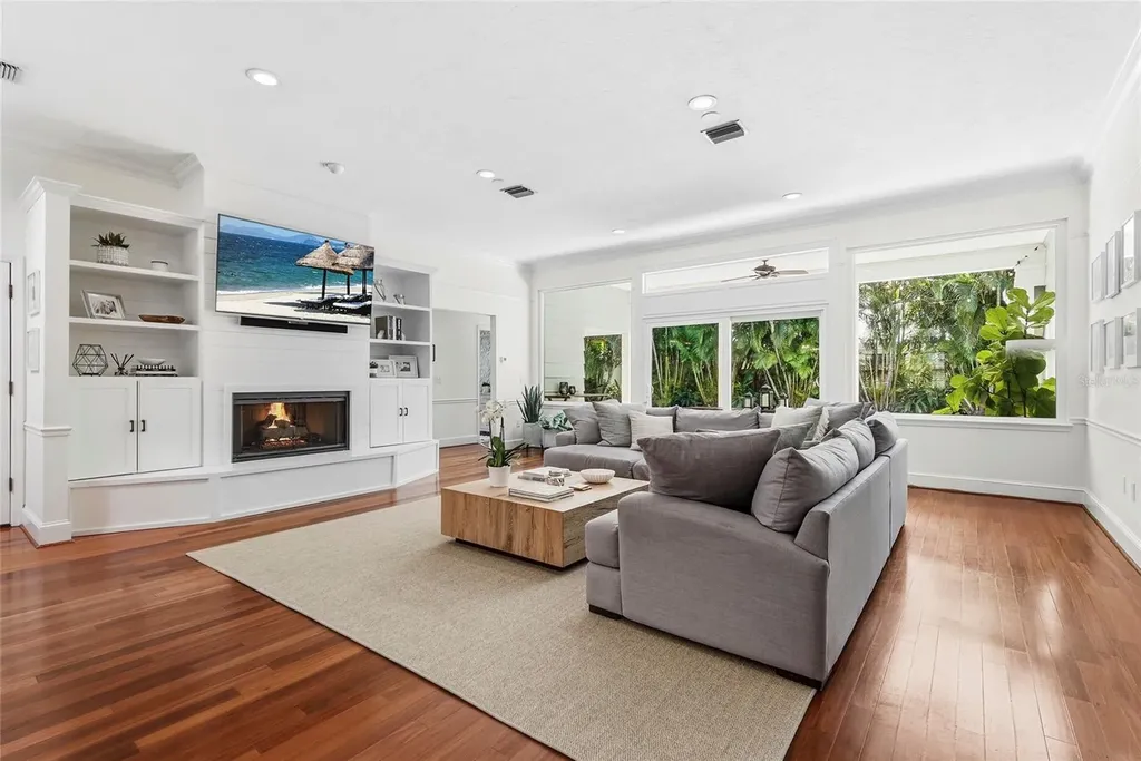 1920 Wisteria Street Sarasota FL 34239