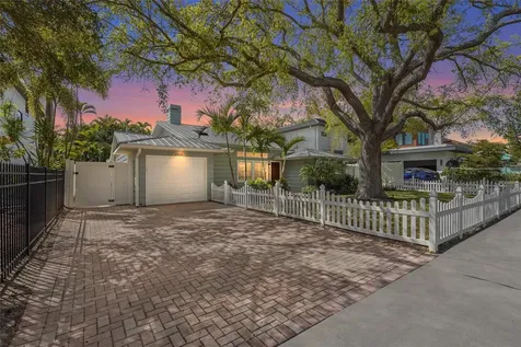 1920 Wisteria Street Sarasota FL 34239