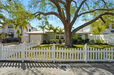 1920 Wisteria Street Sarasota FL 34239