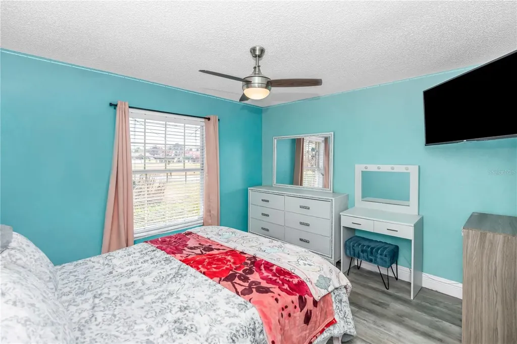 404 Glen Abbey Lane Debary FL 32713