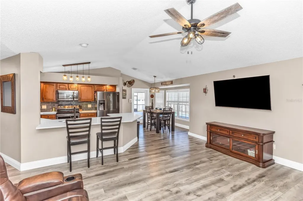 404 Glen Abbey Lane Debary FL 32713