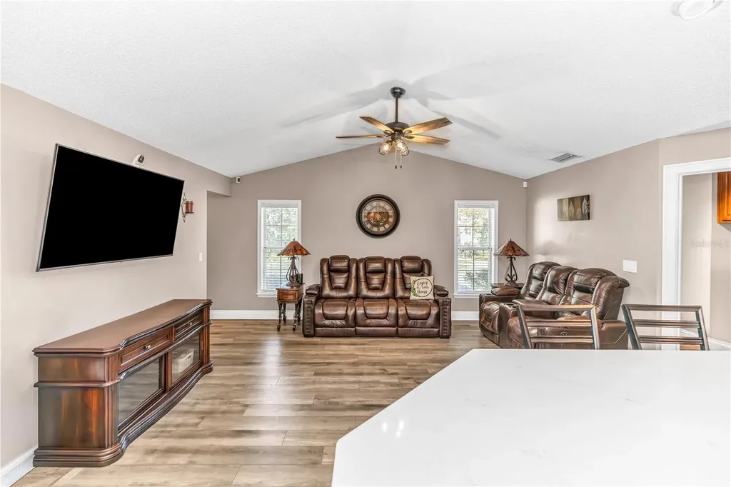 404 Glen Abbey Lane Debary FL 32713