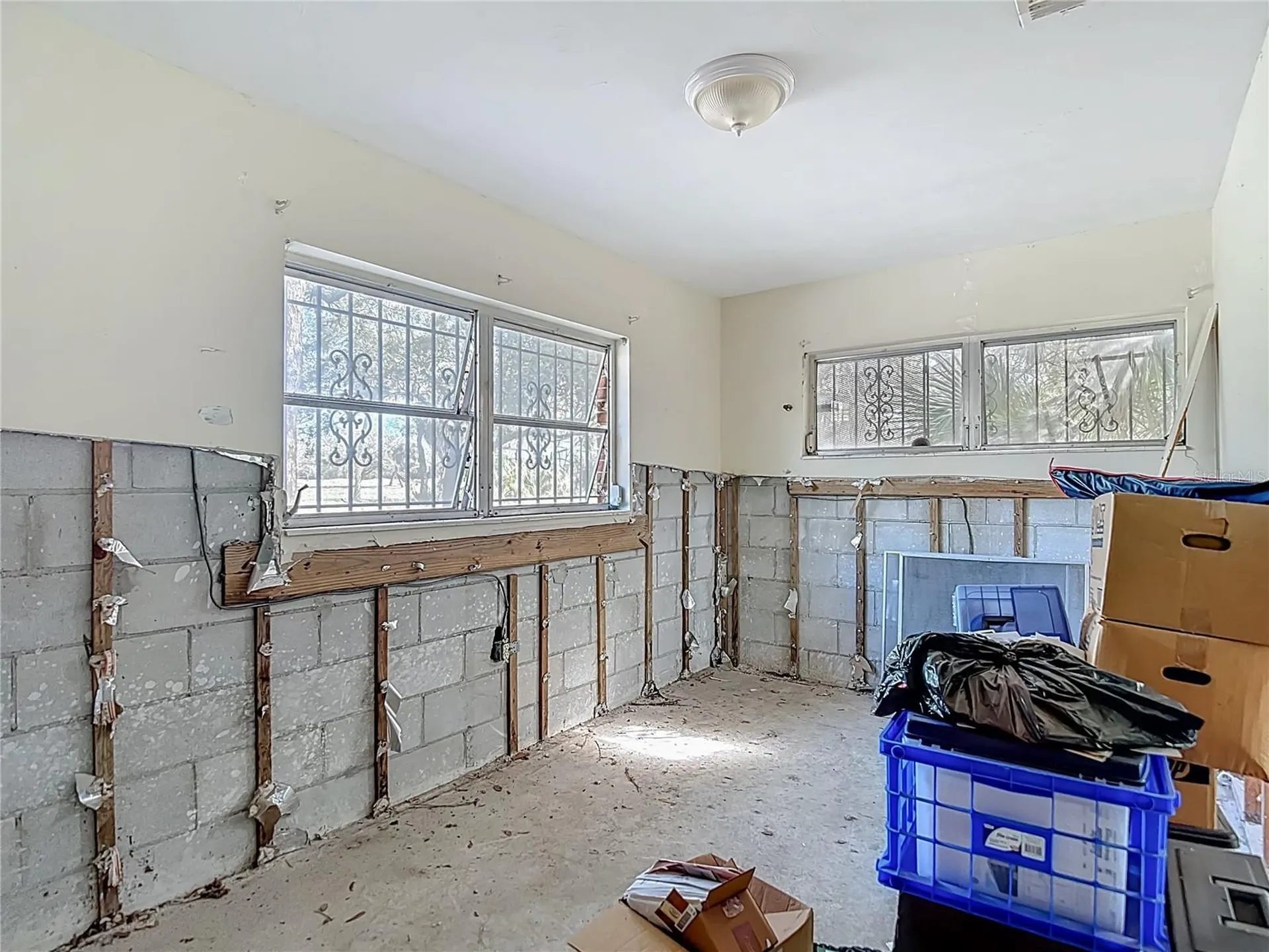 3700 Dana Shores Drive Tampa FL 33634