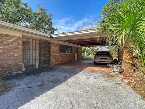 3700 Dana Shores Drive Tampa FL 33634