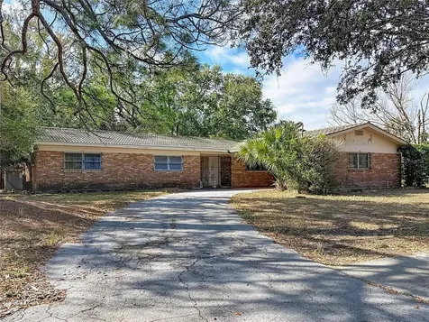 3700 Dana Shores Drive Tampa FL 33634