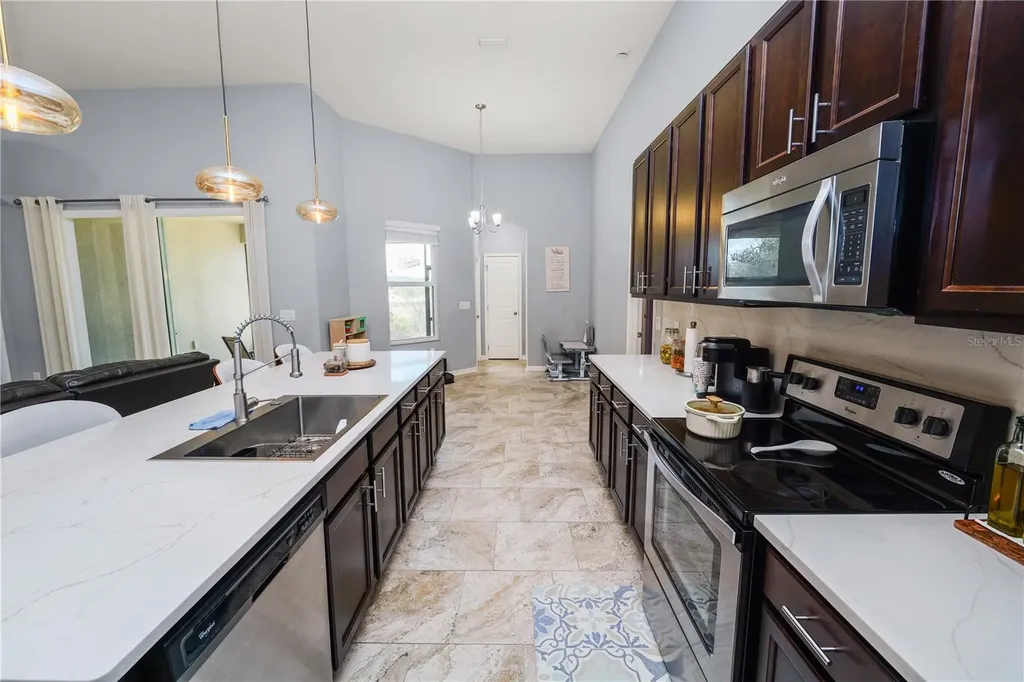 6333 Doe Path Court Wesley Chapel FL 33545