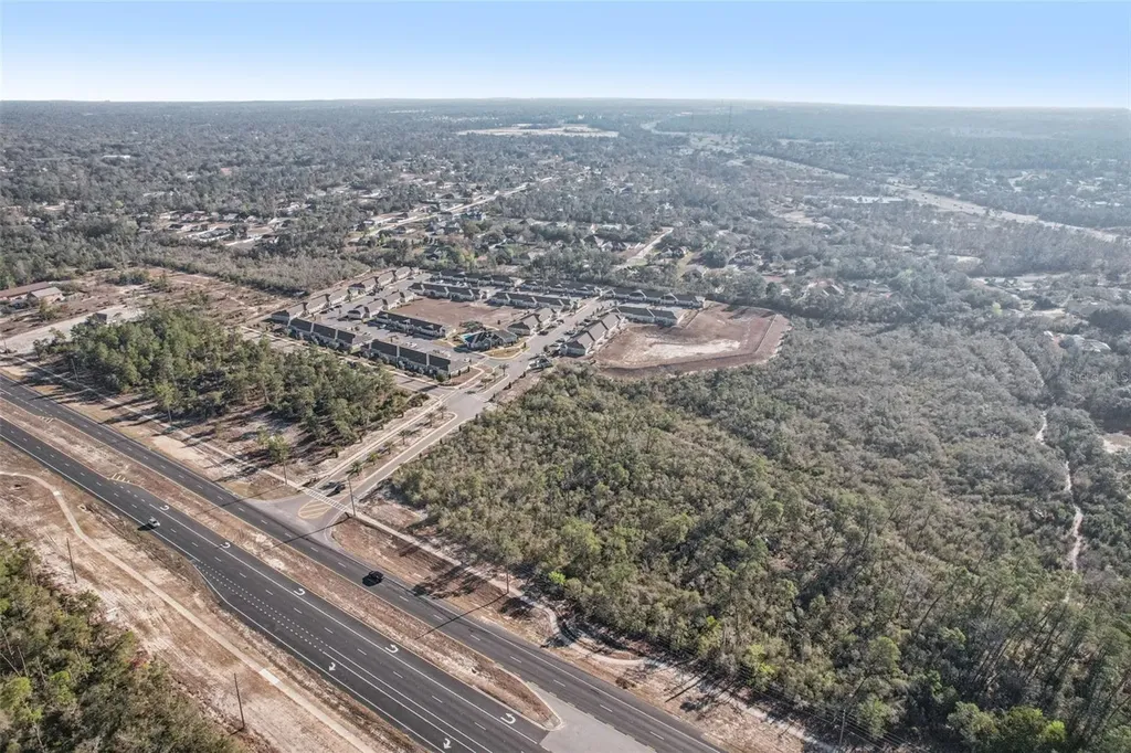 6414 Commercial Way Weeki Wachee FL 34613