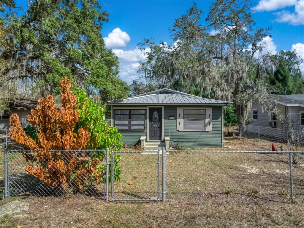 1628 Wightman Avenue Sebring FL 33870