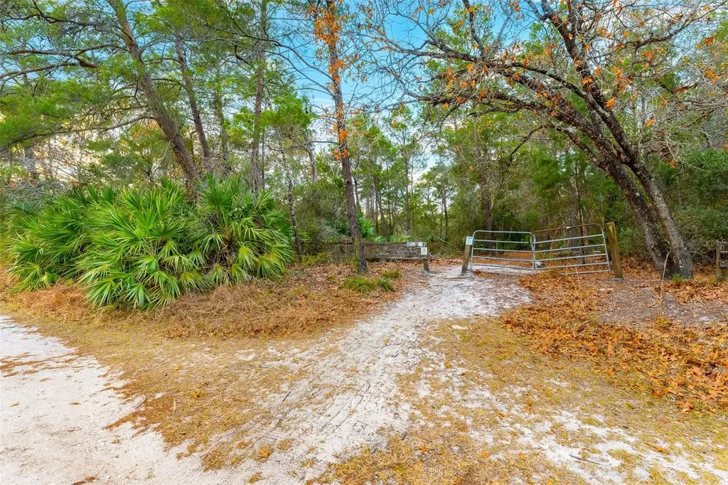 1305 Pemberton Trail Malabar FL 32950