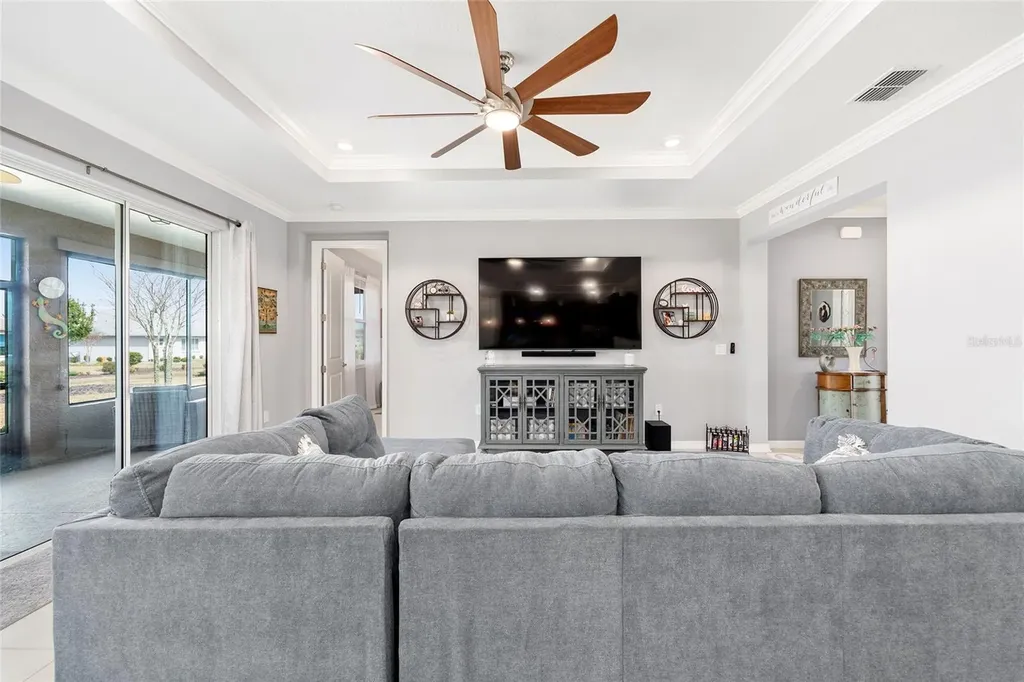 10525 SW 90th Street Road Ocala FL 34481