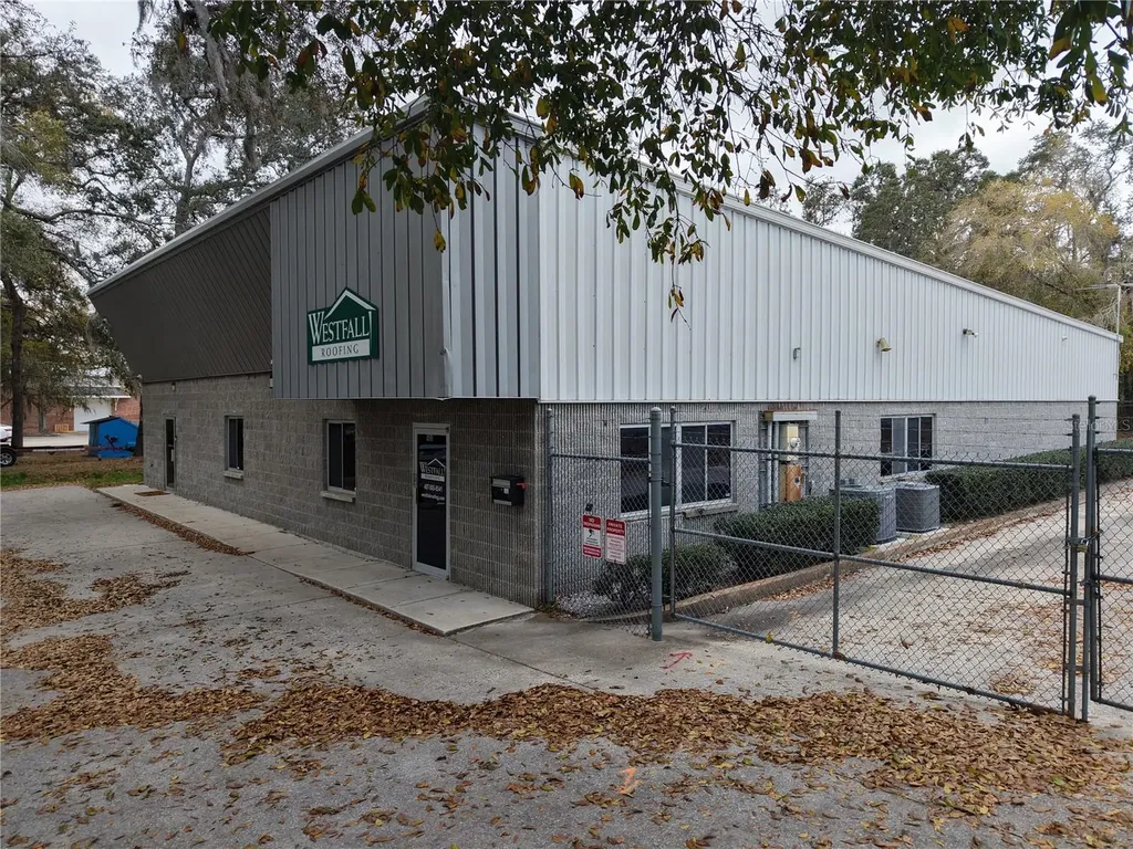 6800 Edgewater Commerce Parkway Orlando FL 32810