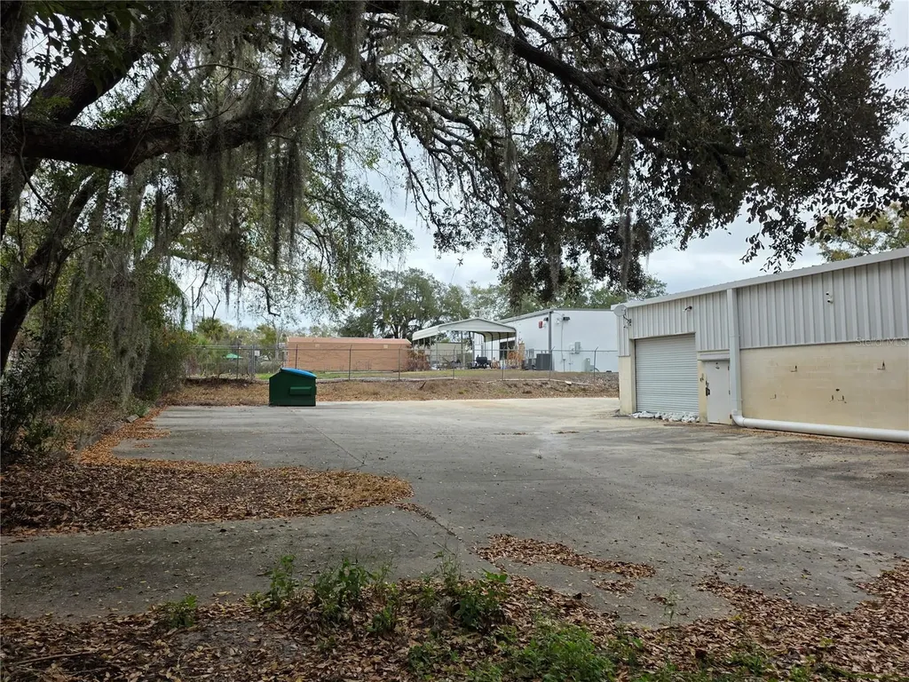 6800 Edgewater Commerce Parkway Orlando FL 32810