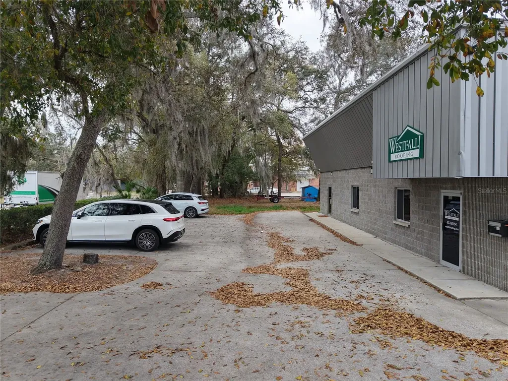 6800 Edgewater Commerce Parkway Orlando FL 32810