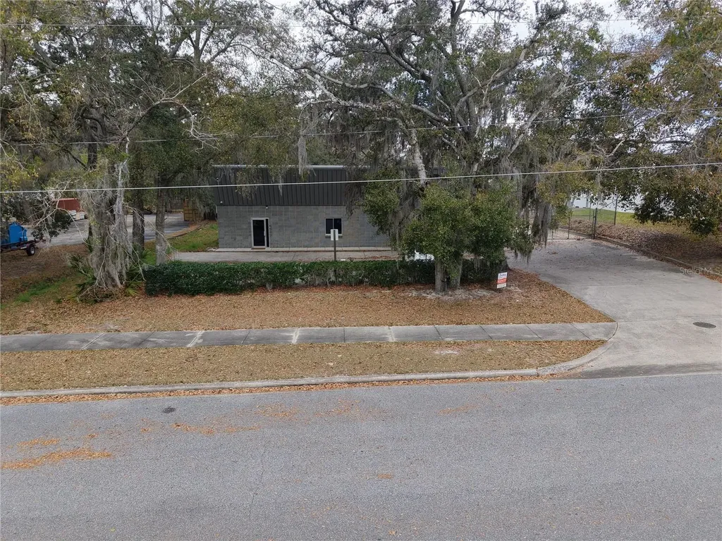 6800 Edgewater Commerce Parkway Orlando FL 32810