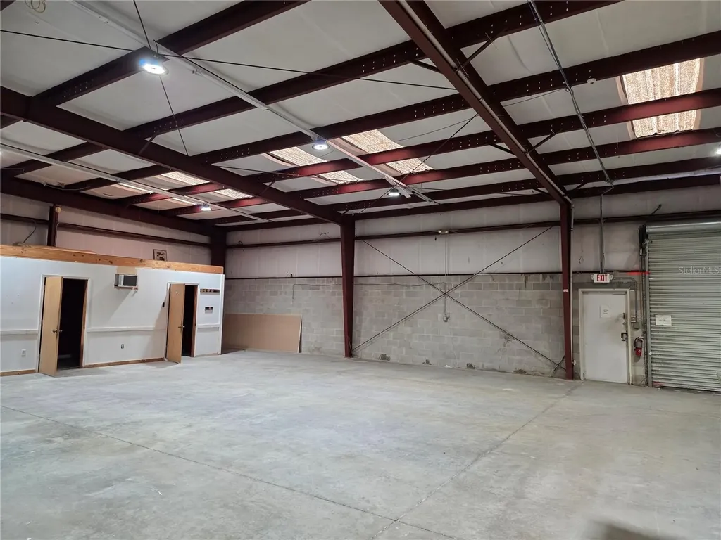 6800 Edgewater Commerce Parkway Orlando FL 32810