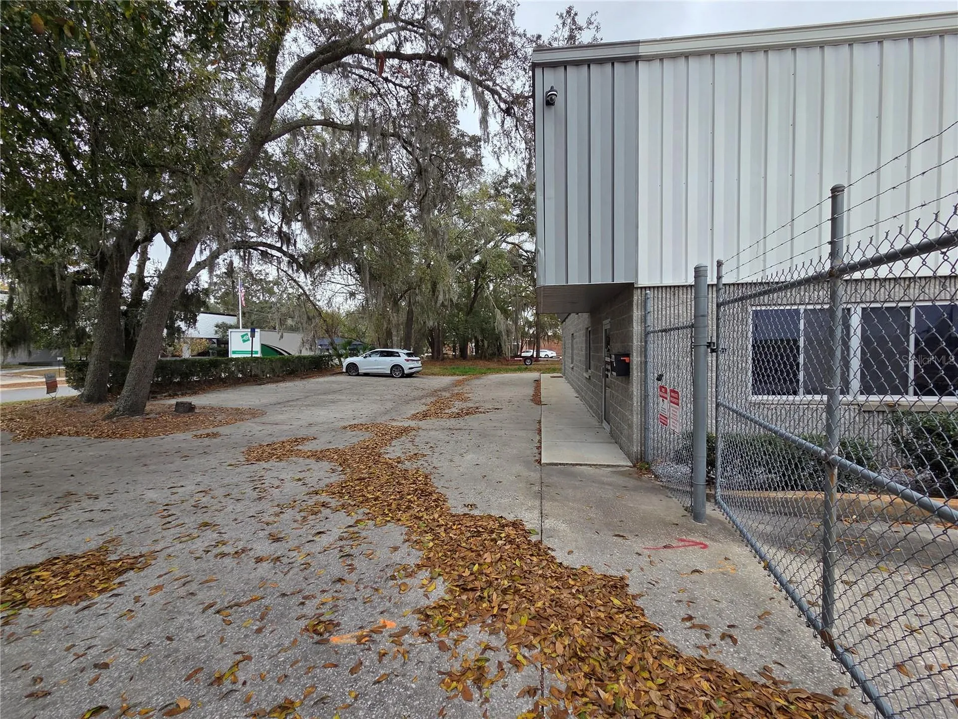 6800 Edgewater Commerce Parkway Orlando FL 32810