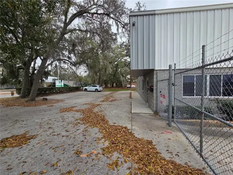 6800 Edgewater Commerce Parkway Orlando FL 32810