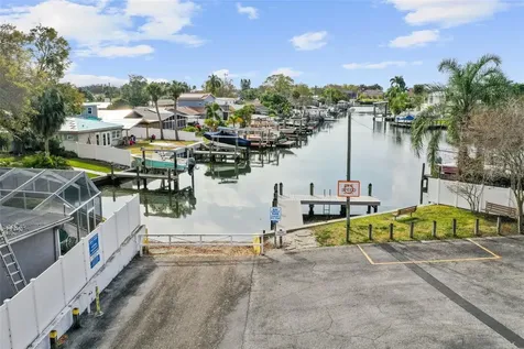 8402 Boxwood Drive Tampa FL 33615