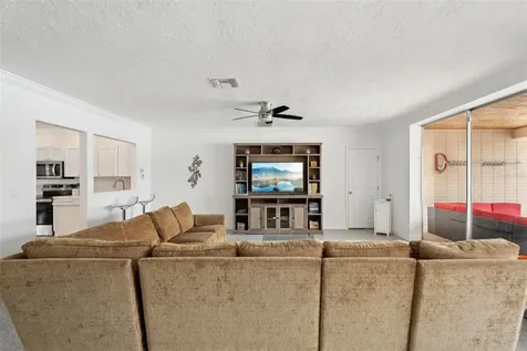 55 N Washington Drive Sarasota FL 34236