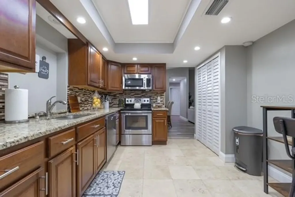9605 129th Avenue Largo FL 33773