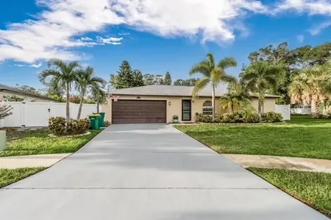 9605 129th Avenue Largo FL 33773