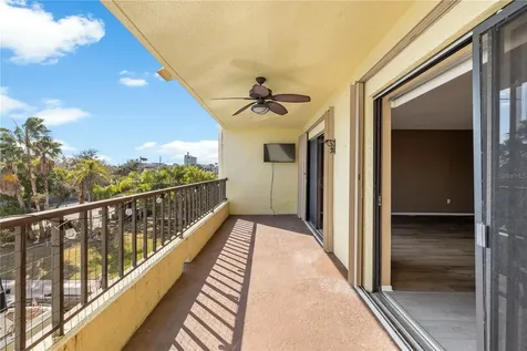 1750 Harbor Place S South Pasadena FL 33707
