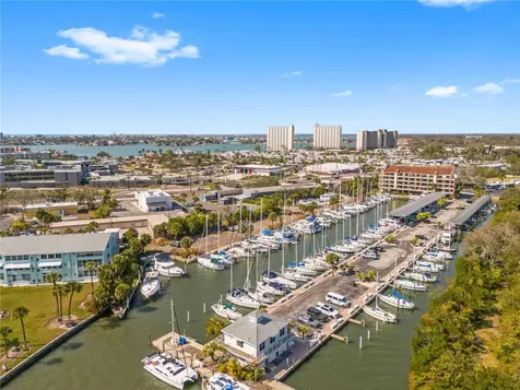 1750 Harbor Place S South Pasadena FL 33707