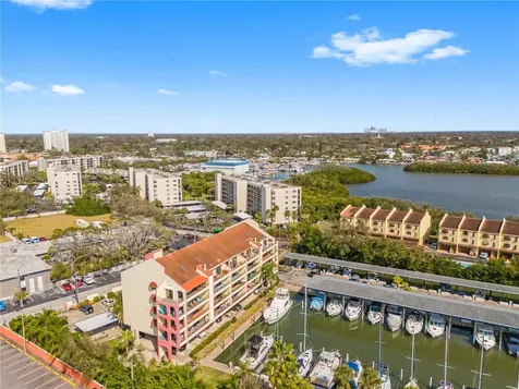 1750 Harbor Place S South Pasadena FL 33707
