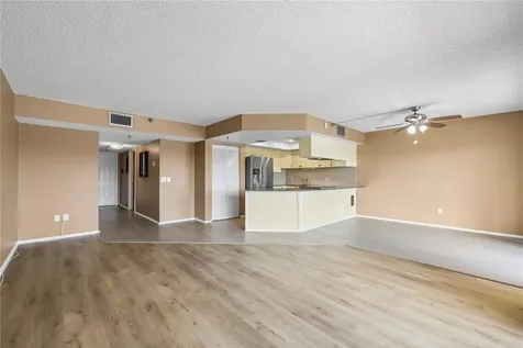 1750 Harbor Place S South Pasadena FL 33707