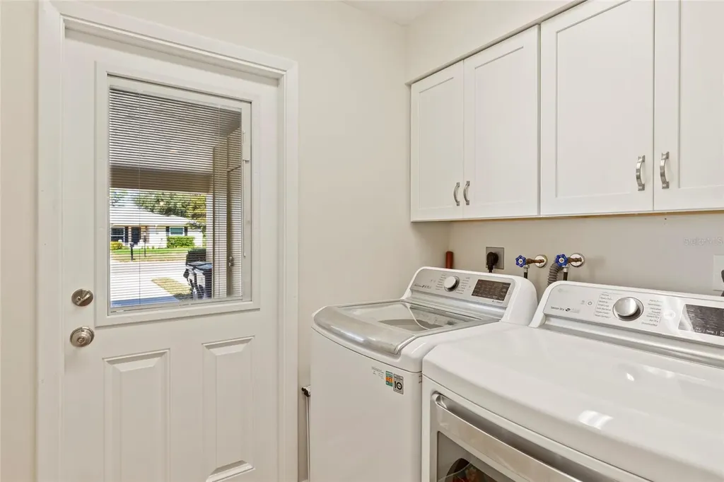 5612 Palm Aire Drive Sarasota FL 34243