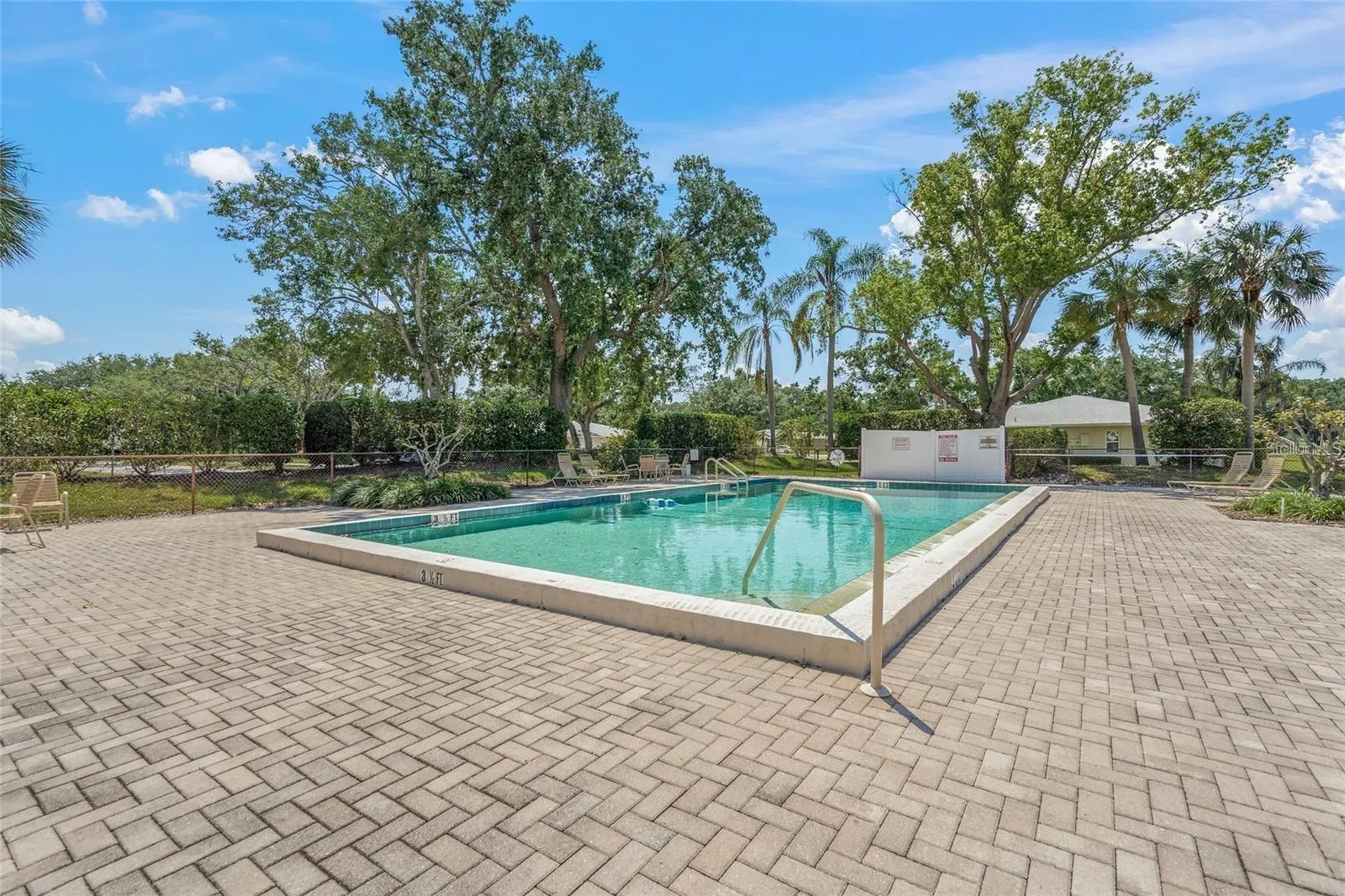 5612 Palm Aire Drive Sarasota FL 34243