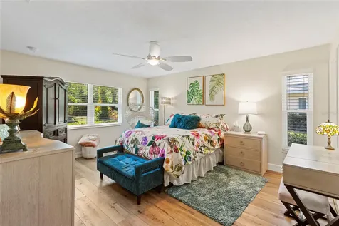 5612 Palm Aire Drive Sarasota FL 34243