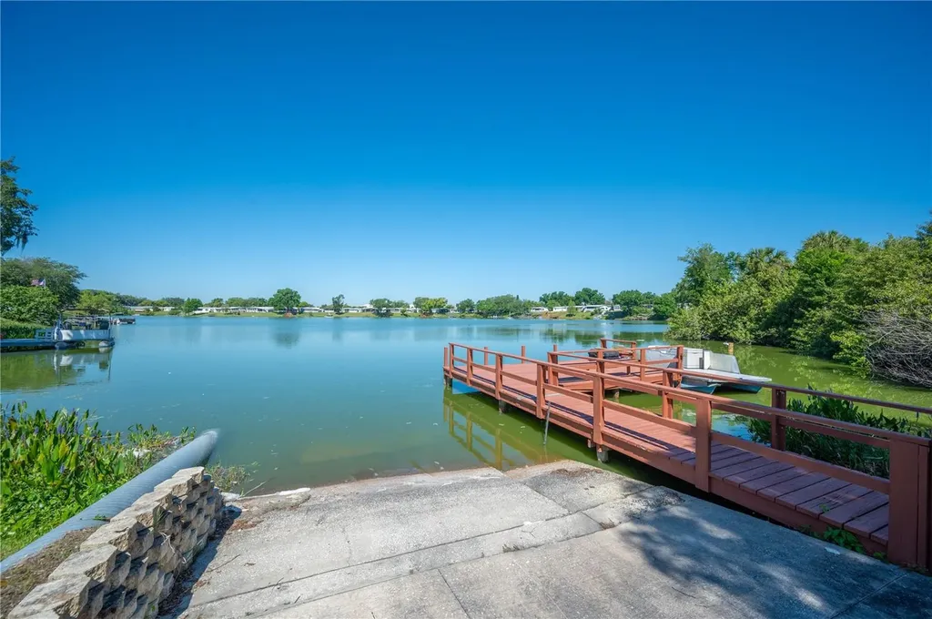 2055 S Floral Avenue Bartow FL 33830