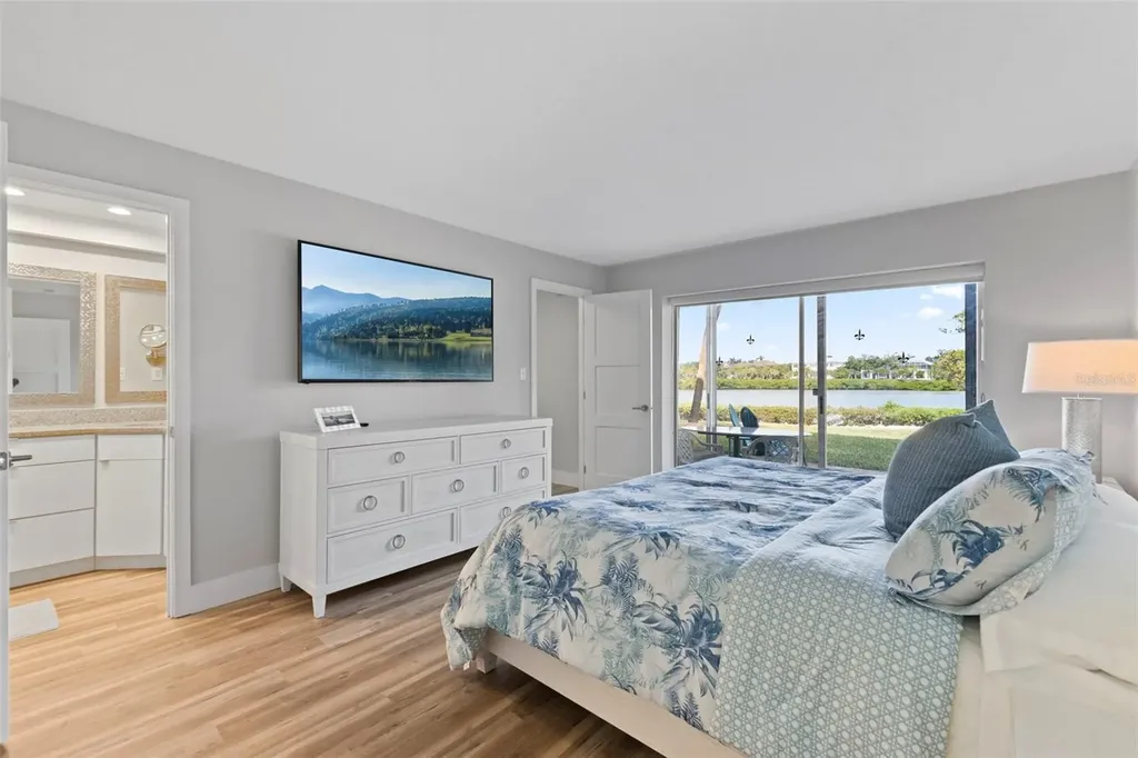 3330 Gulf Of Mexico Drive Longboat Key FL 34228