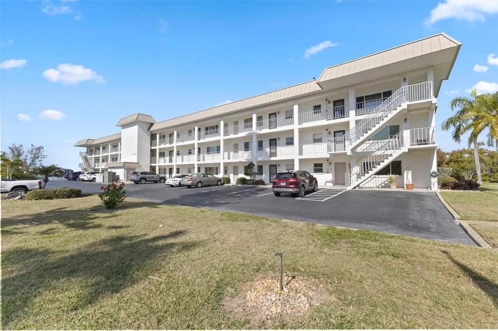 3330 Gulf Of Mexico Drive Longboat Key FL 34228