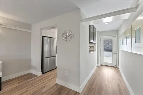 3330 Gulf Of Mexico Drive Longboat Key FL 34228