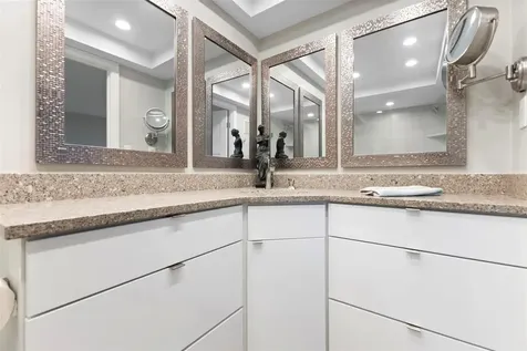 3330 Gulf Of Mexico Drive Longboat Key FL 34228