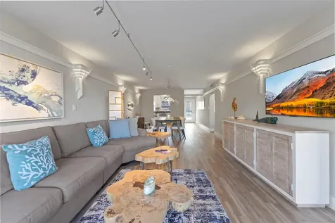3330 Gulf Of Mexico Drive Longboat Key FL 34228