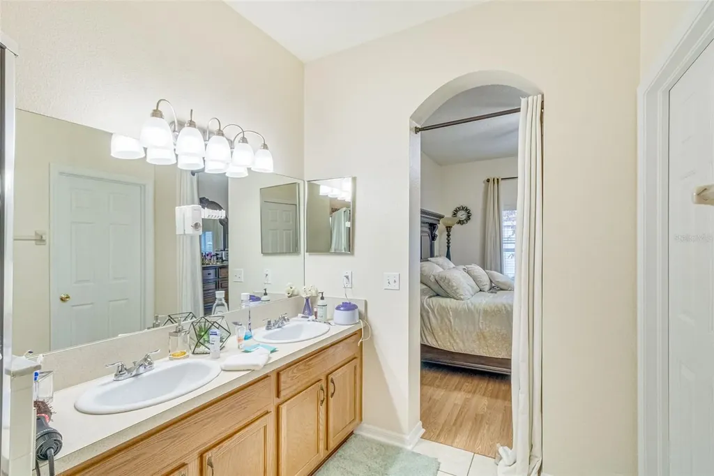 763 Star Pointe Drive Seffner FL 33584