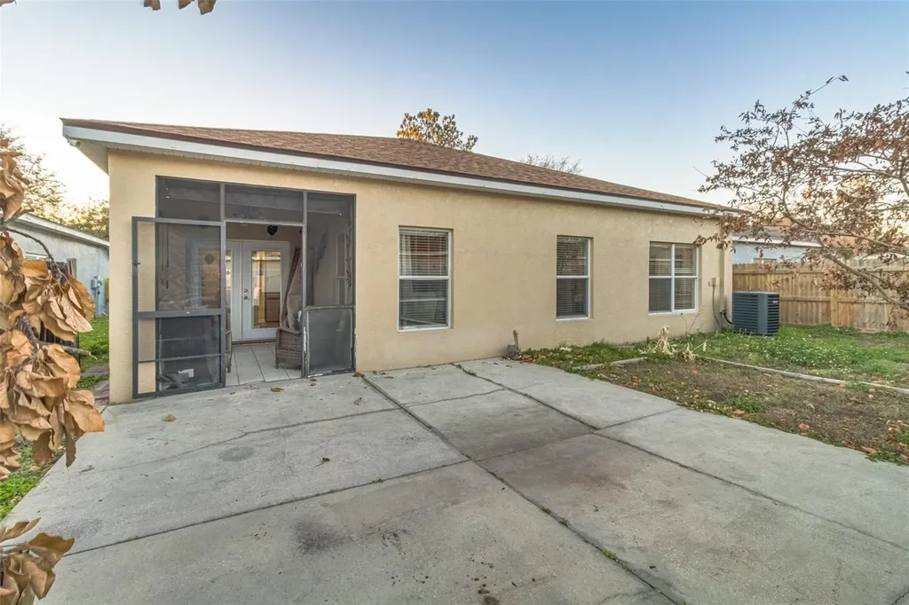 763 Star Pointe Drive Seffner FL 33584