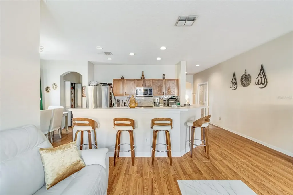 763 Star Pointe Drive Seffner FL 33584
