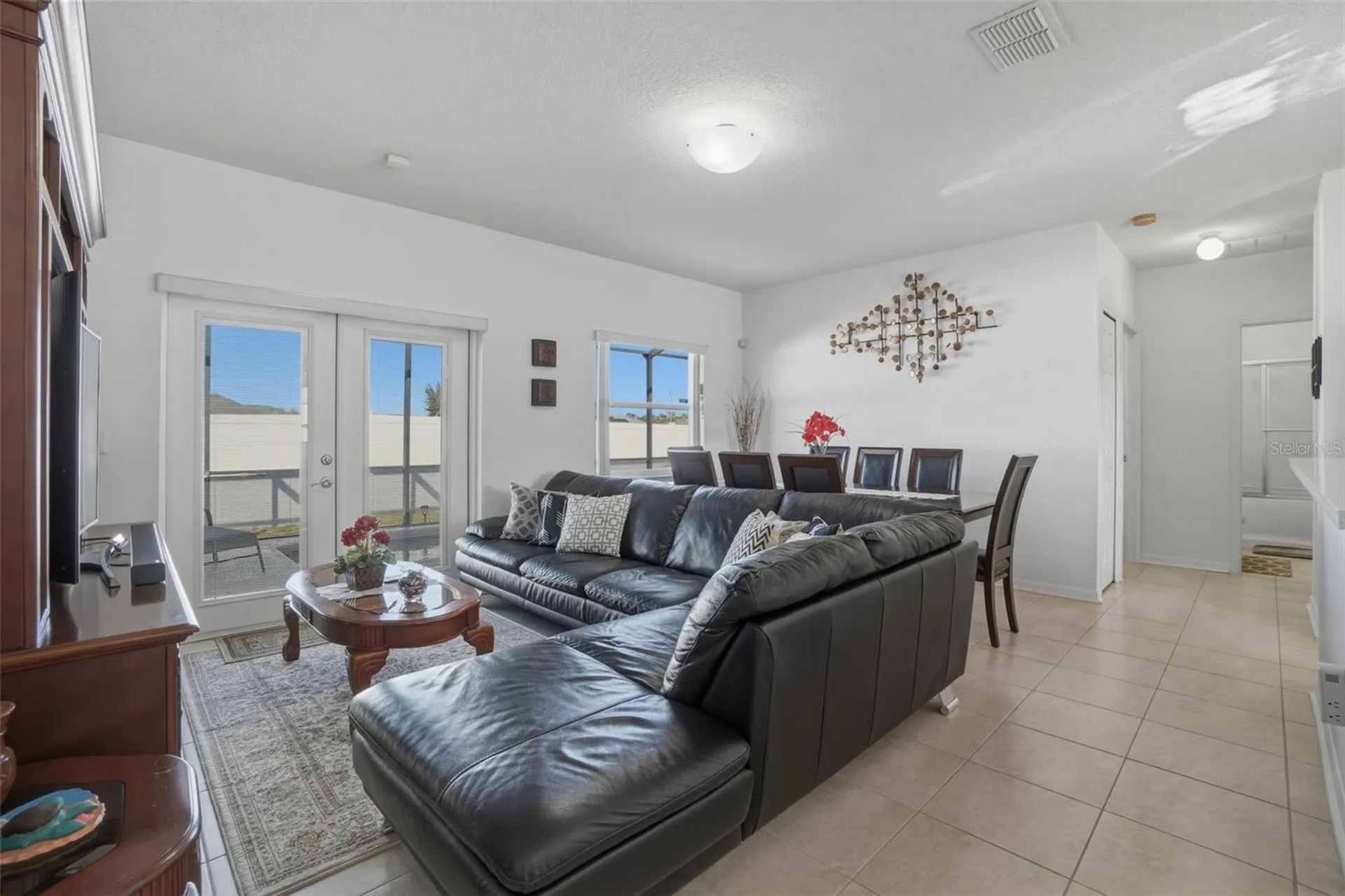 995 Cumberland Drive Kissimmee FL 34759
